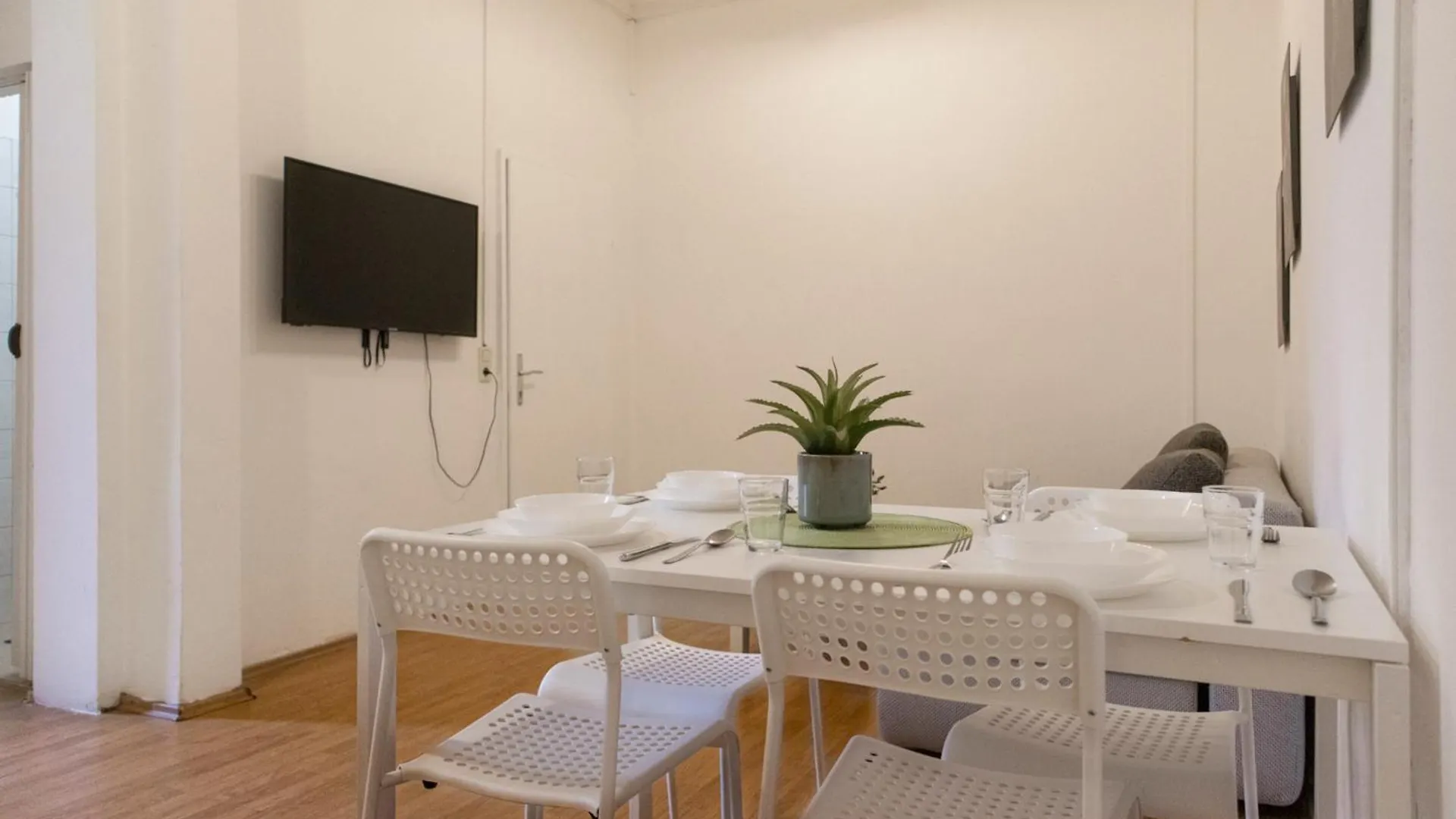 Comfort Elegant 2Br Apartment Ideal For Long Stays Wiedeń 0*,  Austria