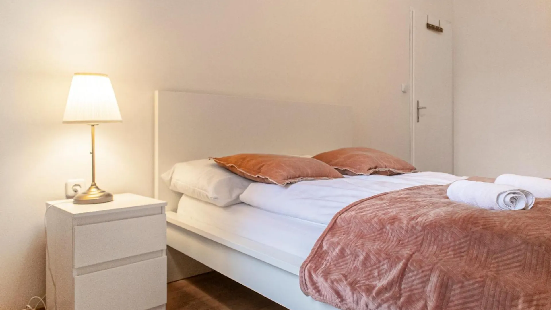 Comfort Elegant 2Br Apartment Ideal For Long Stays Wiedeń